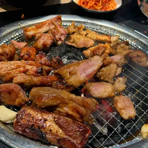 탄방 숯불돼지갈비 사진