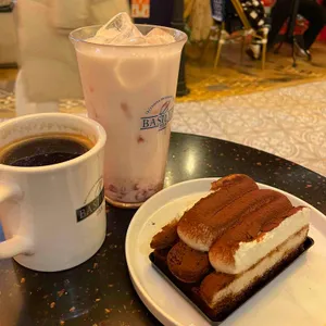 베질루르 선셋에비뉴 사진