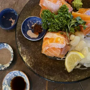 사케앤살몬 사진