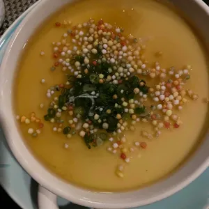 로바타 니카이 사진