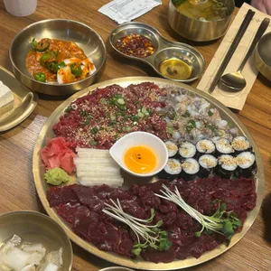 육회너머뭉티 사진