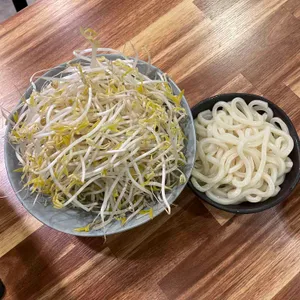 아자스 대표 사진