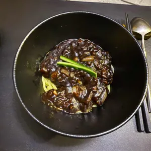 따딩홍콩덕 사진