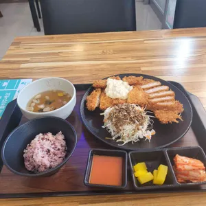 이쉐프의 돈까스 대표 사진