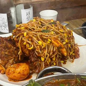 24시뼈다귀감자탕 대표 사진