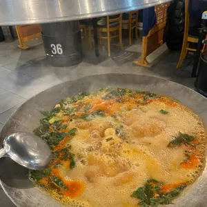 솥뚜껑 매운탕 대표 사진