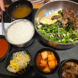 셀렉더테이블 대표 사진