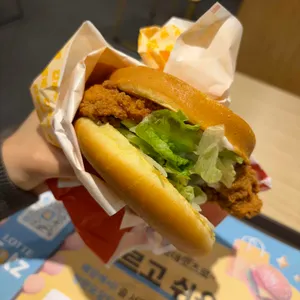 롯데리아 대표 사진