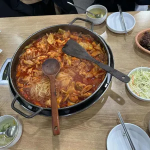 온고을 닭갈비 콩나물국밥 사진 1