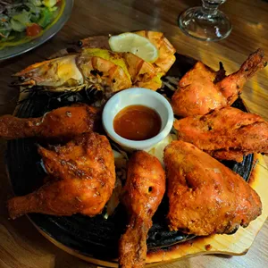 예티 대표 사진