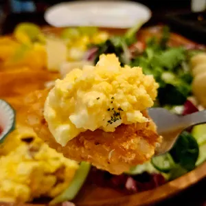 골목길 식탁 사진