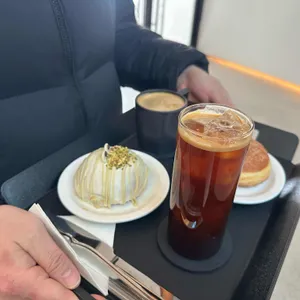 포레이브 대표 사진