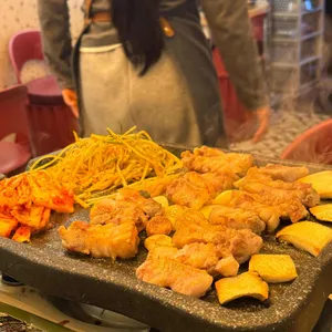 강동정육식당 사진