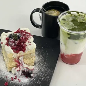 셀렉티드 닉스 대표 사진