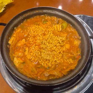 백채김치찌개 사진 2
