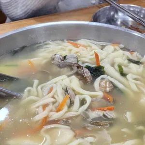 장수마늘보쌈 대표 사진