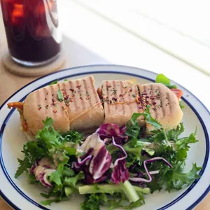 유유진진 대표 사진