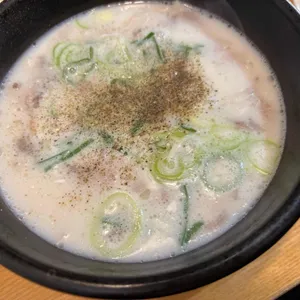 돈수백 리뷰 사진