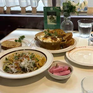 더닝하우스 사진 1