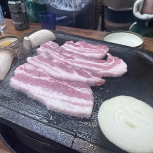 돌판생고기 대표 사진