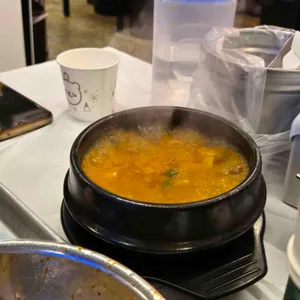 설현이네 냉삼집 대표 사진