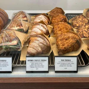 브레드리23 리뷰 사진