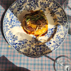 타베르나 대표 사진