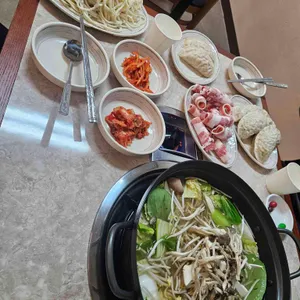 서초꽃만두샤브샤브 대표 사진