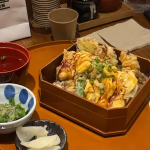 이나세 대표 사진