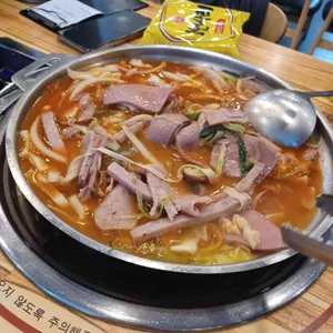 이태리부대찌개 대표 사진
