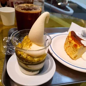 틸화이트 대표 사진