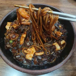 더짬뽕 대표 사진