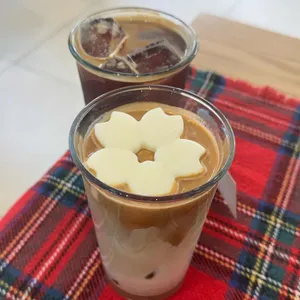 어나더미네스 사진 1