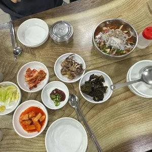 삼무뚝배기 대표 사진