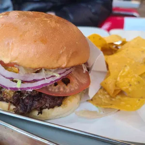 더티프라이 대표 사진