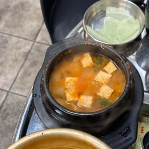 주돈 대표 사진