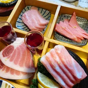 신경섭의인생참치 사진 1