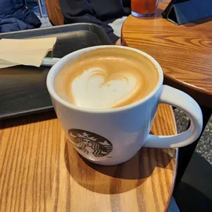 스타벅스 사진 1