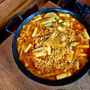 무진장 떡볶이 대표 사진