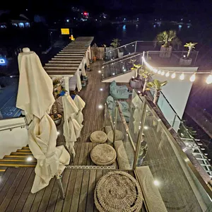 온 더 선셋 리뷰 사진