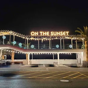 온 더 선셋 리뷰 사진