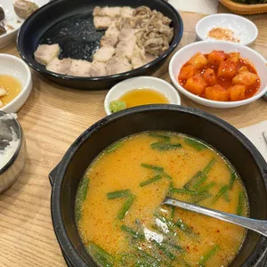 하오돼지국밥 대표 사진