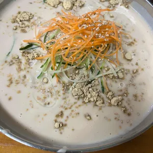 장미칼국수 대표 사진