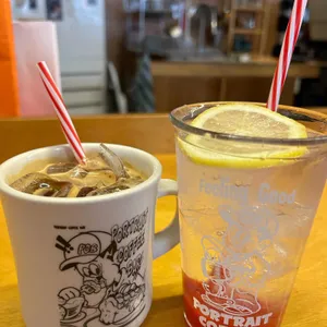 포트레이트 커피바 대표 사진