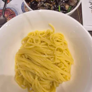 진라이 대표 사진