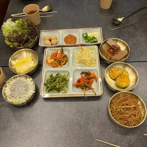 예산백년밥상 사진