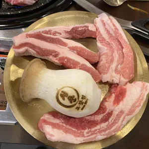 청춘고깃집 대표 사진