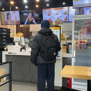 맘스터치 대표 사진