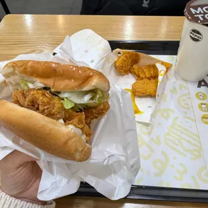 맘스터치 대표 사진