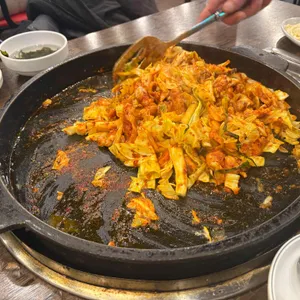 뚱바이춘천집 대표 사진